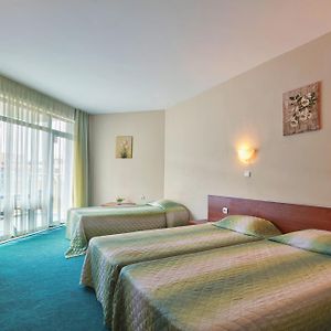 Dreibettzimmer